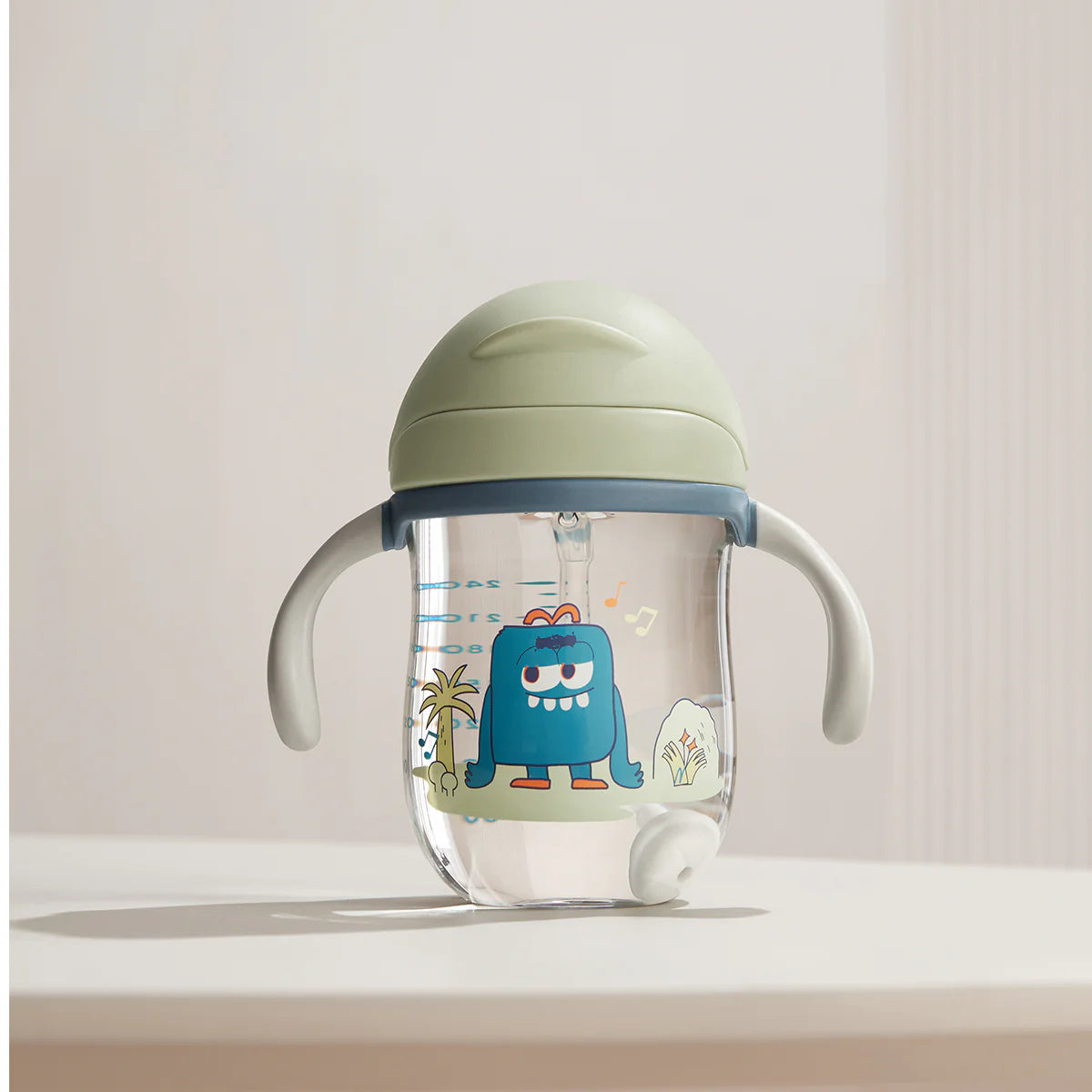 Classic Tritan Sippy Cup 8.12 oz