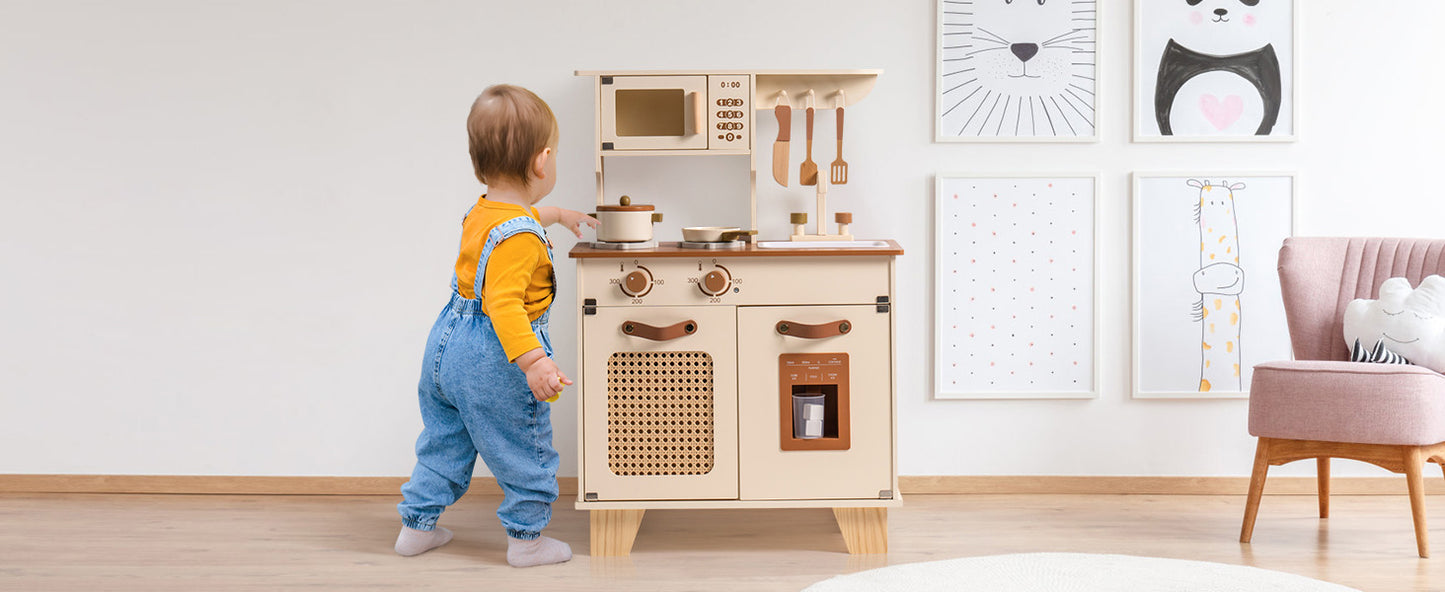 Mocha Bakery Kitchen - Oliver Ruffus