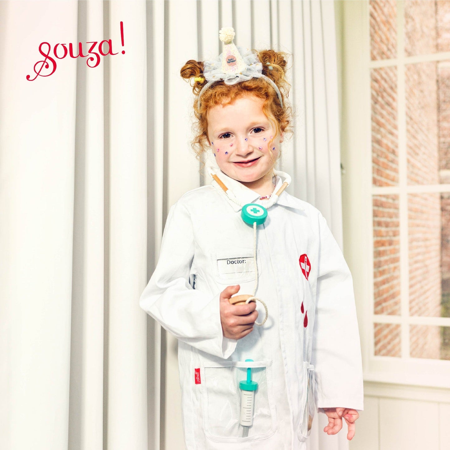 Doctor Suit w/accessories (sz 4-7 yrs)