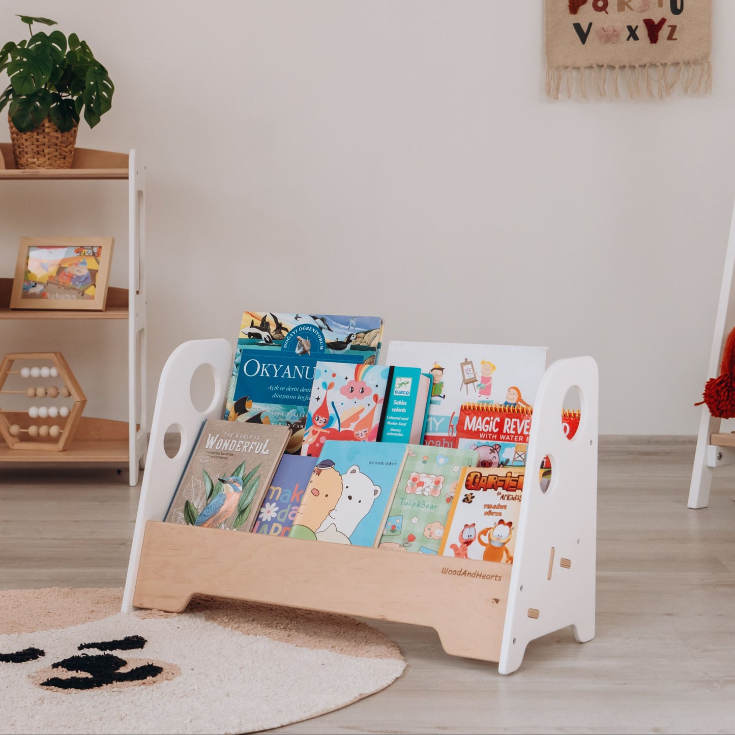 Kids Bookshelf