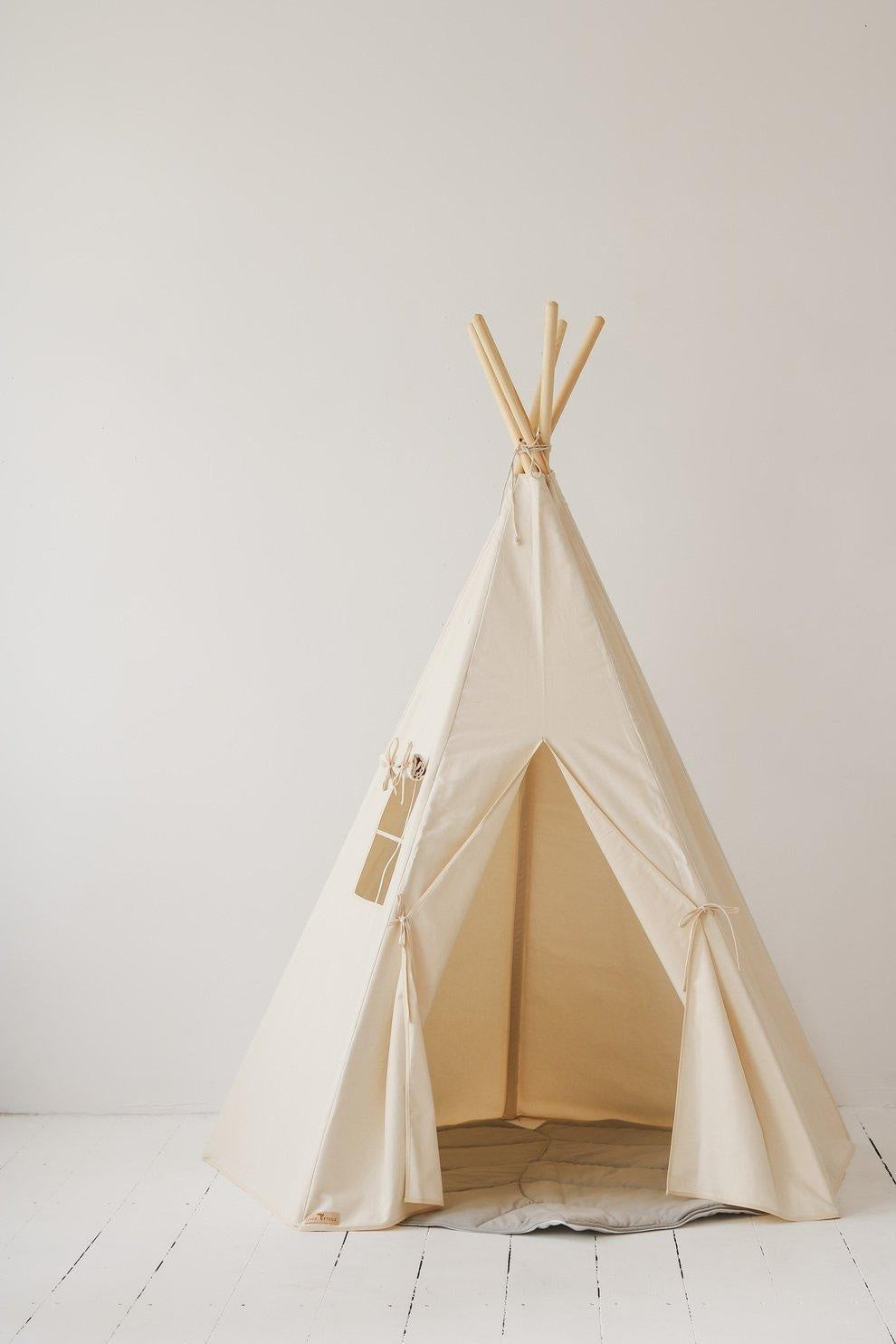 Beige Teepee and Grey Linen Round Mat Set
