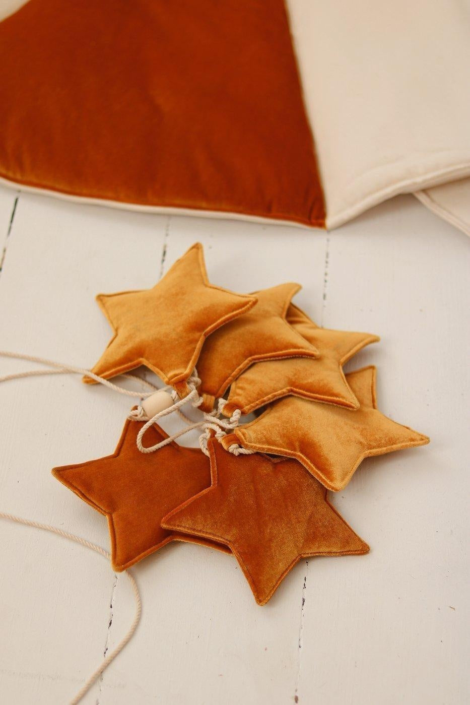 Velvet Gold Dust Garland with Stars