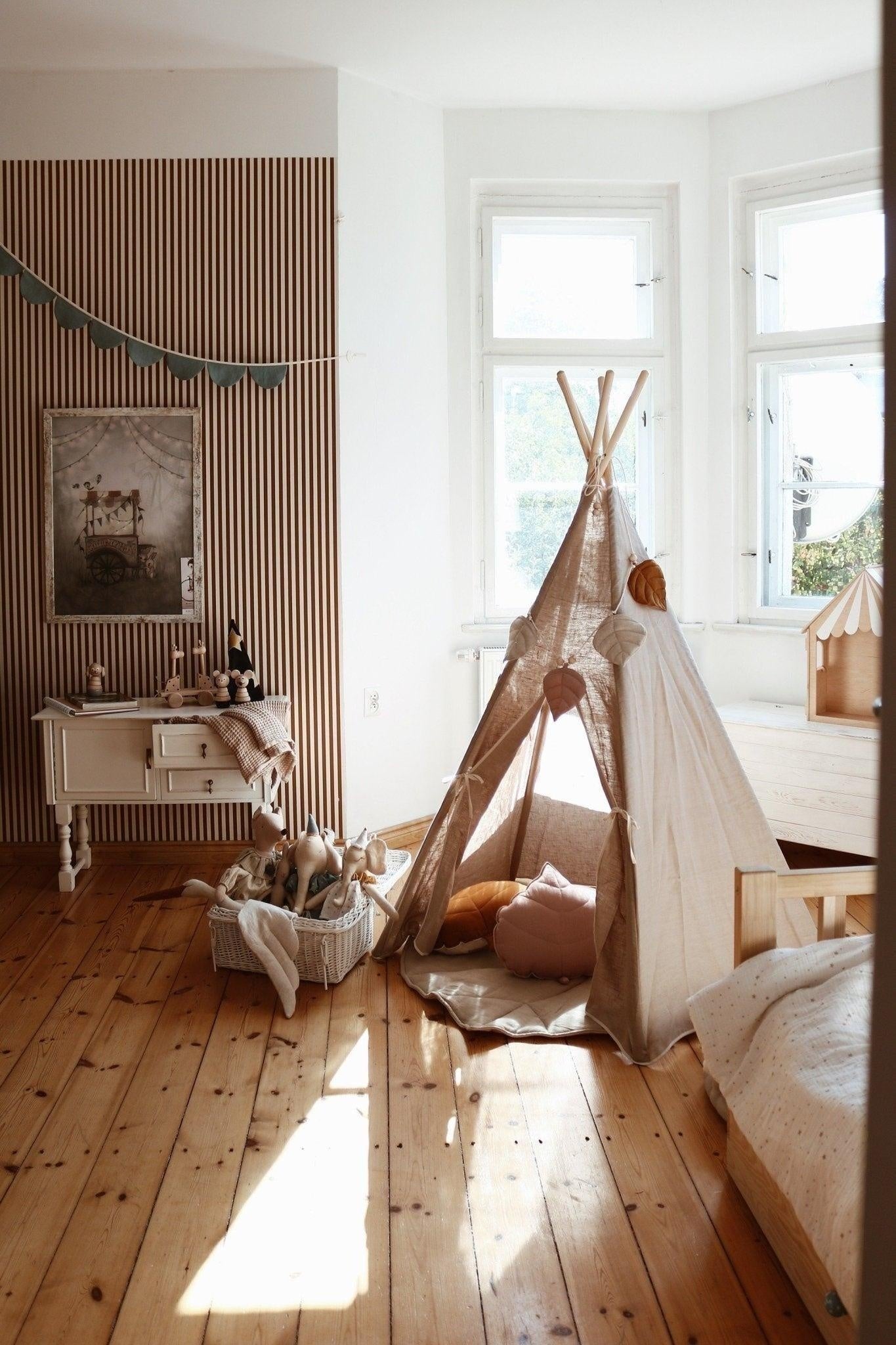 Natural Linen Teepee Tent