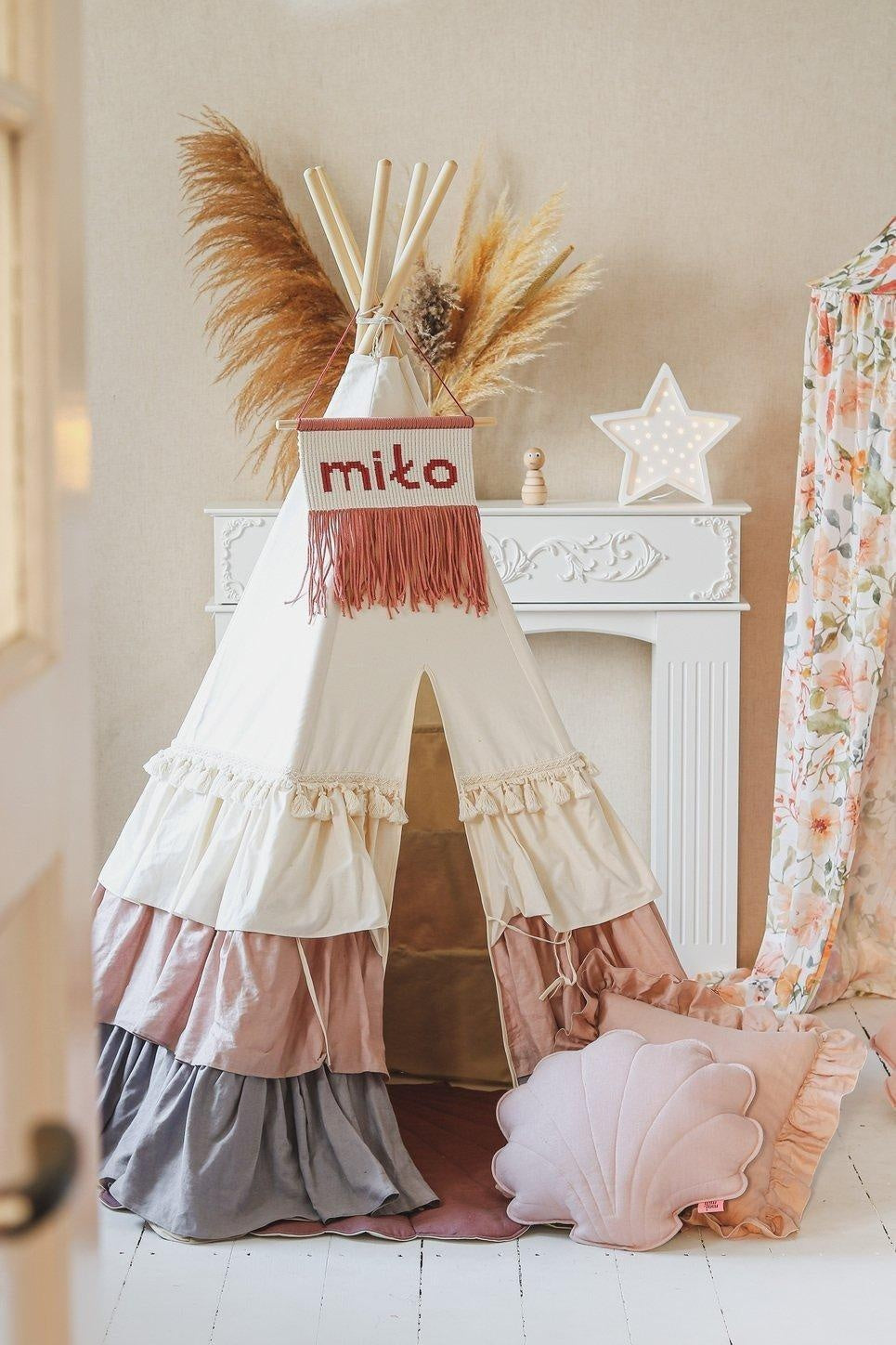 Powder Frills Teepee Tent with Frills