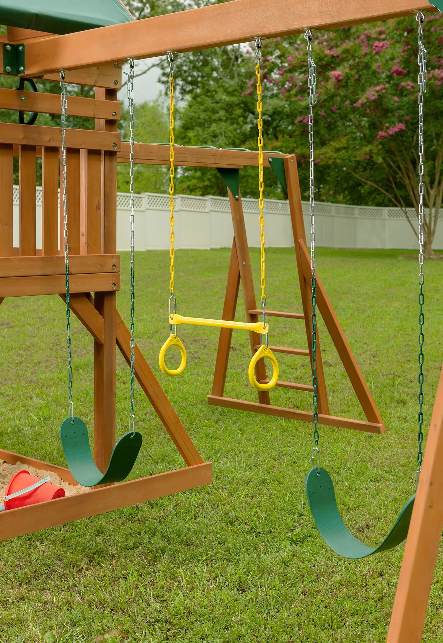 Mountain View Swing Set w/ Tarp Roof