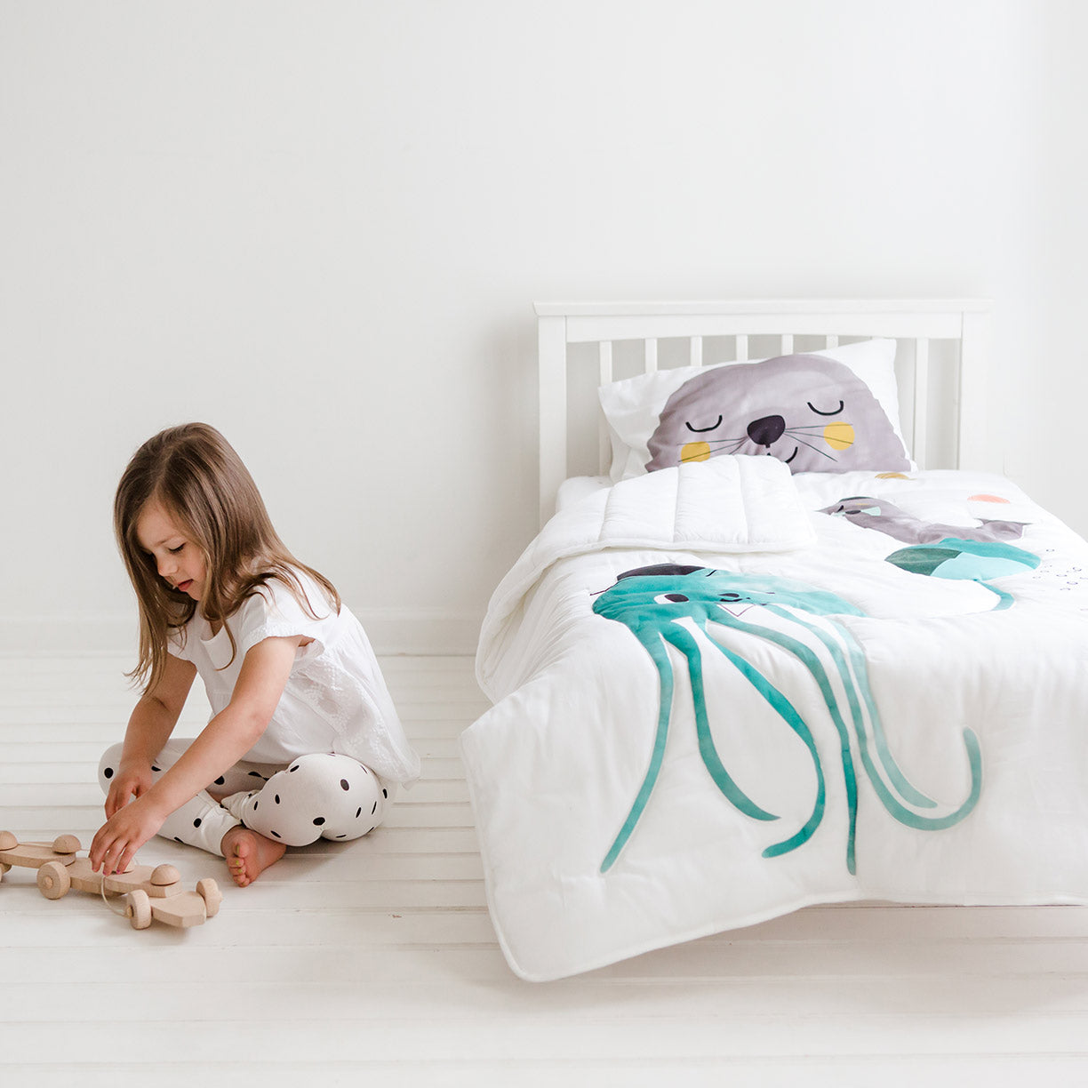 Jellyfish Toddler Comforter