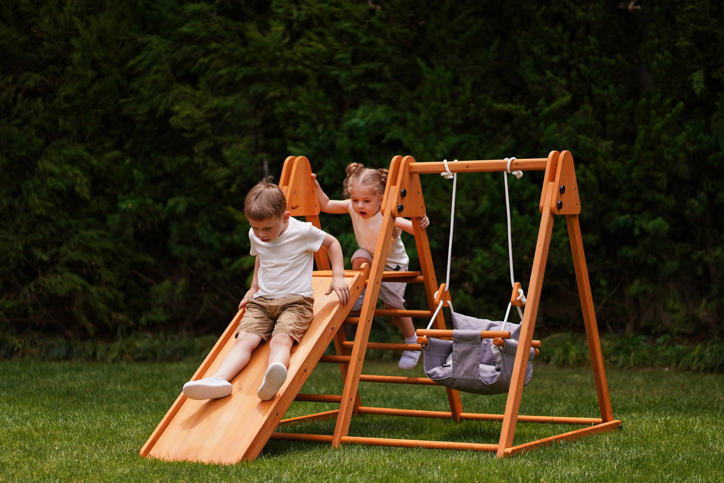 Juniper Outdoor - Indoor Folding Playset