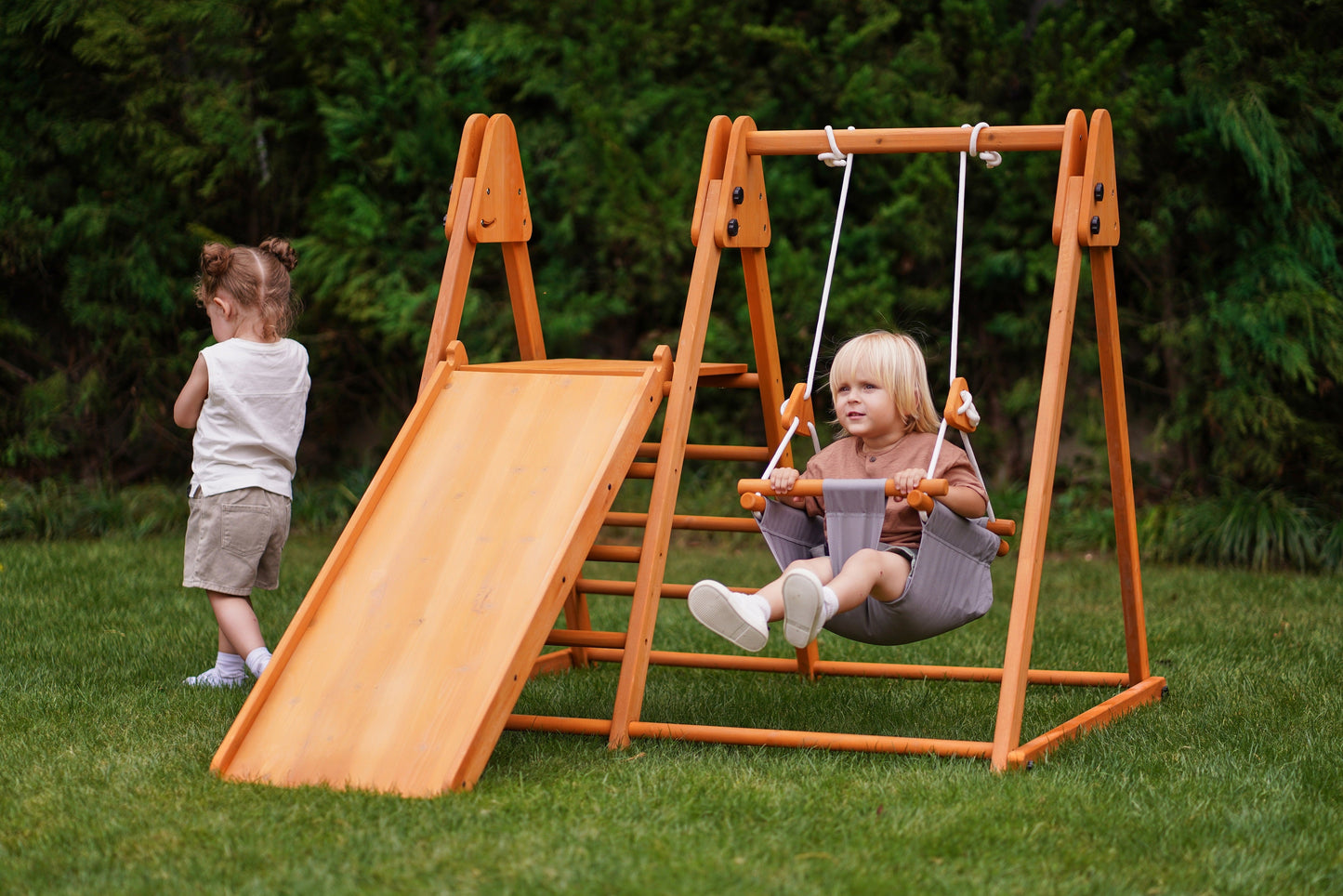 Juniper Outdoor - Indoor Folding Playset