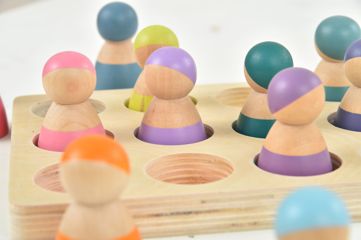 Wooden Rainbow Peg Dolls Figures 12 Piece Set