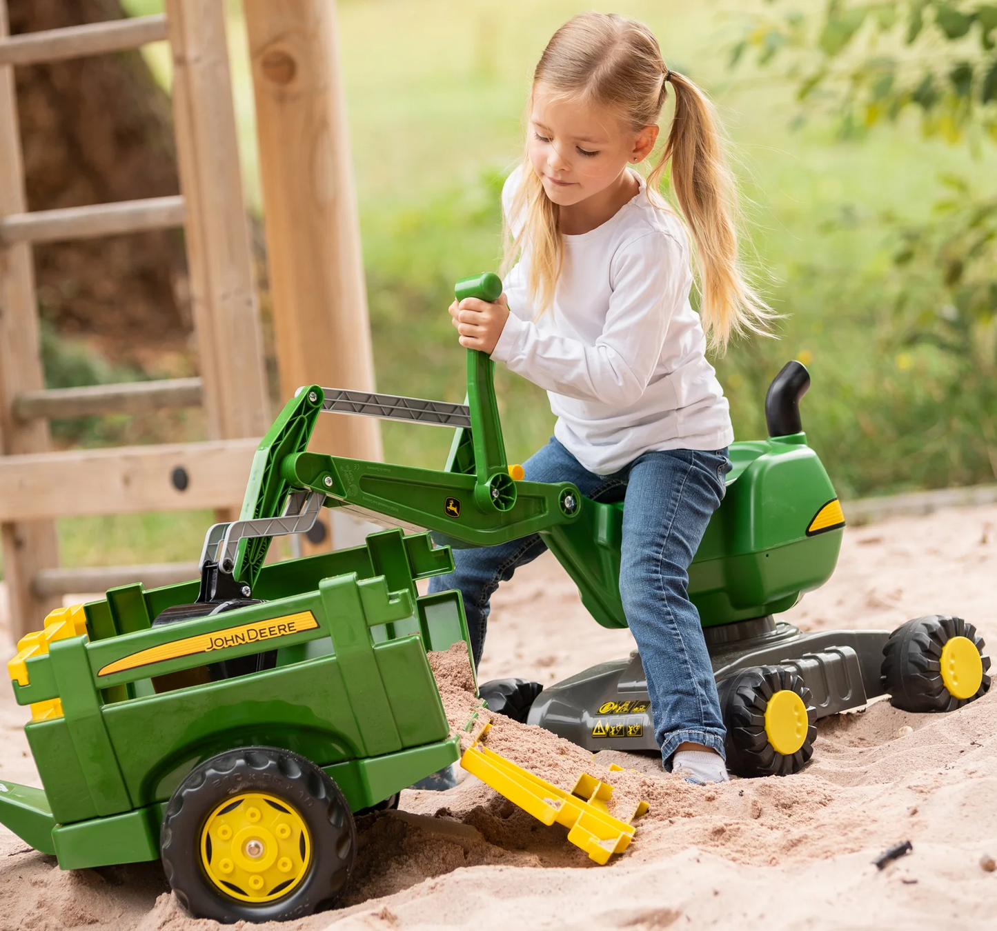 John Deere Ride-On Digger