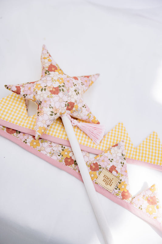"Spring Garden" Cotton Magic Wand