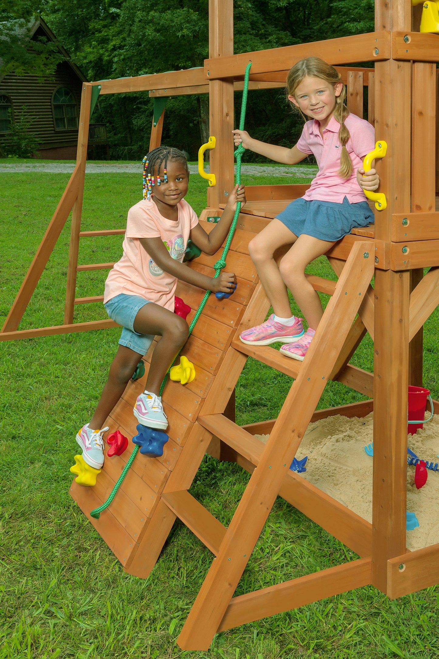 Mountain View Lodge Swing Set w/ Wooden Roof