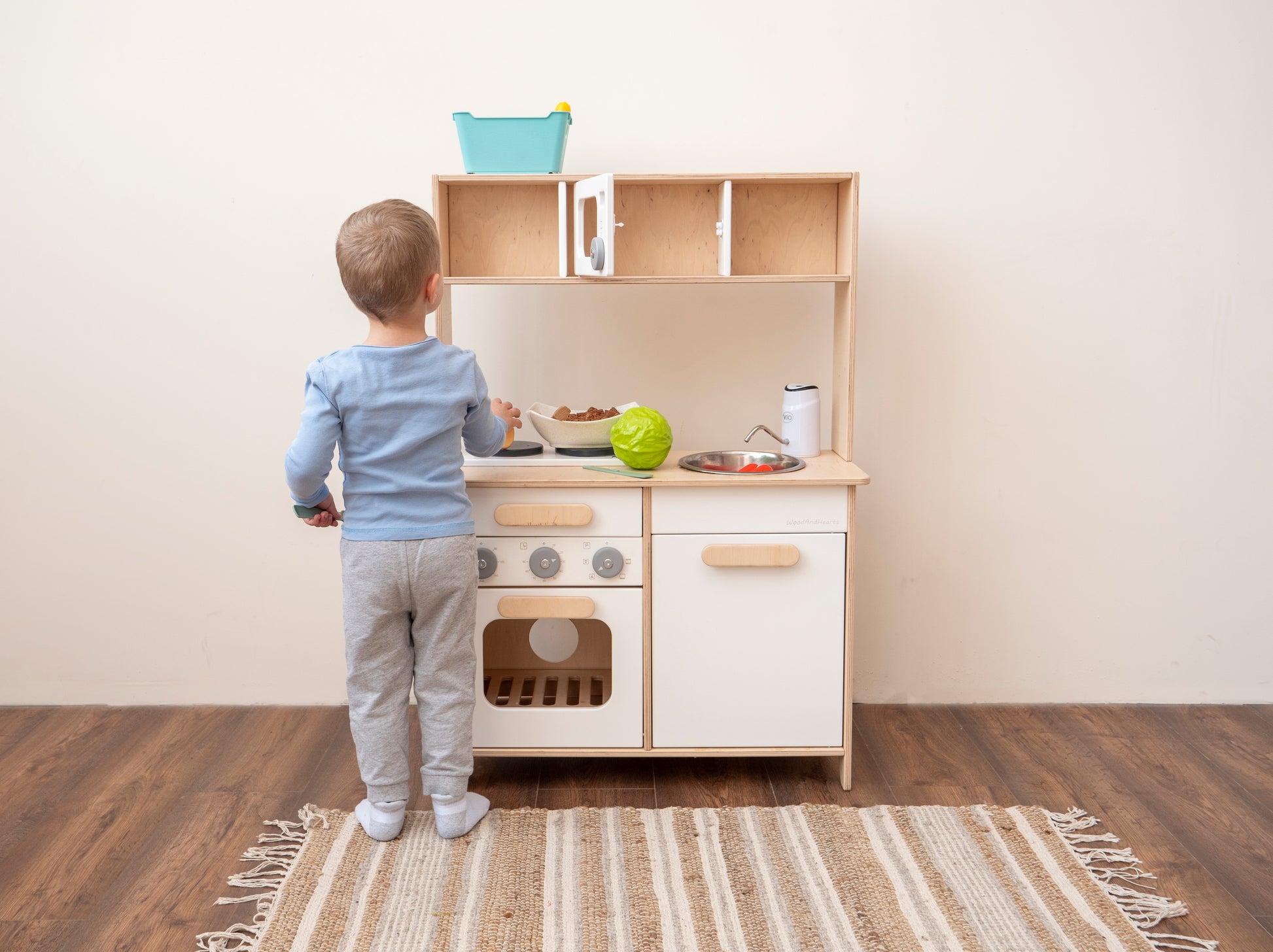 Wooden Play Kitchen with Working Sink | White - Oliver Ruffus