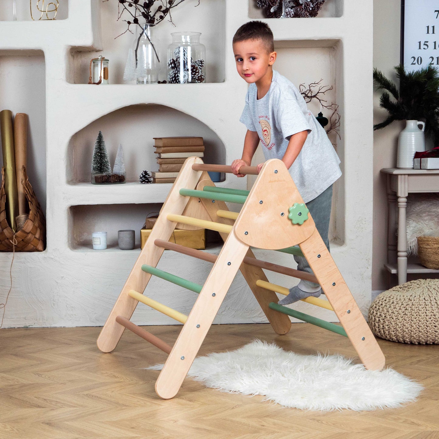 Montessori Foldable Triangle