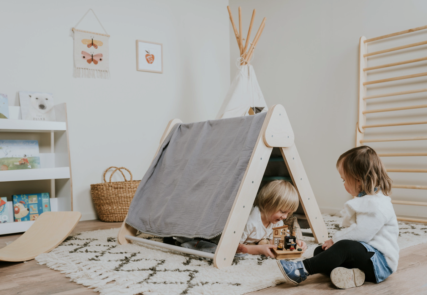 Swedish Wall and Triangle Climber Set 2in1 WITH Ramp slide | Natural - Oliver Ruffus