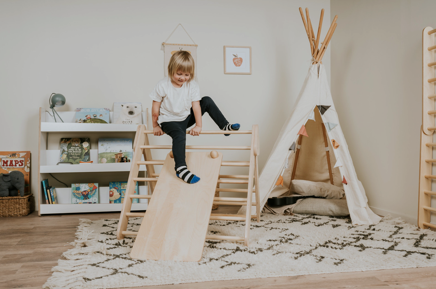 Swedish Wall and Triangle Climber Set 2in1 WITH Ramp slide | Natural - Oliver Ruffus