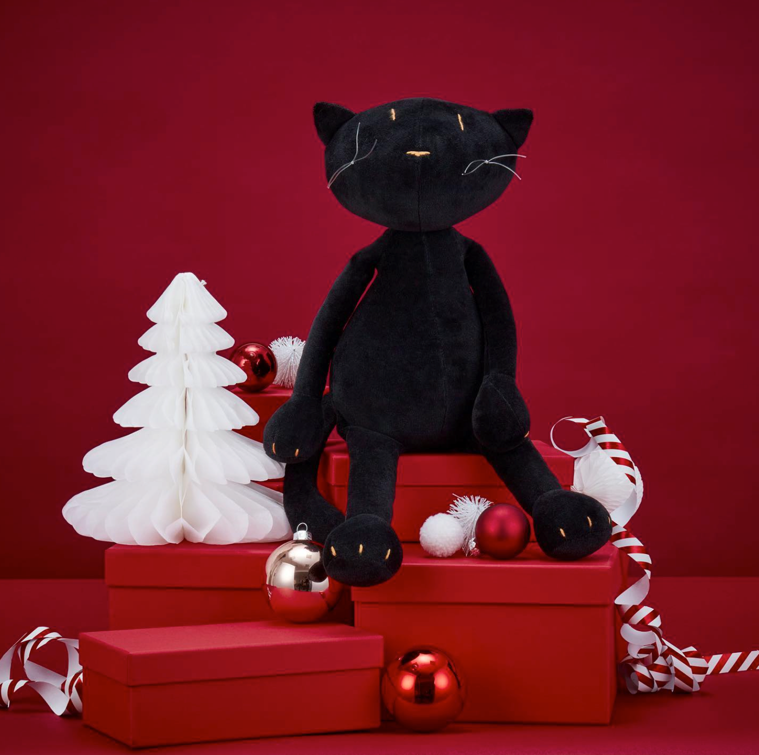 Gisel The Cat | Large Black - Oliver Ruffus