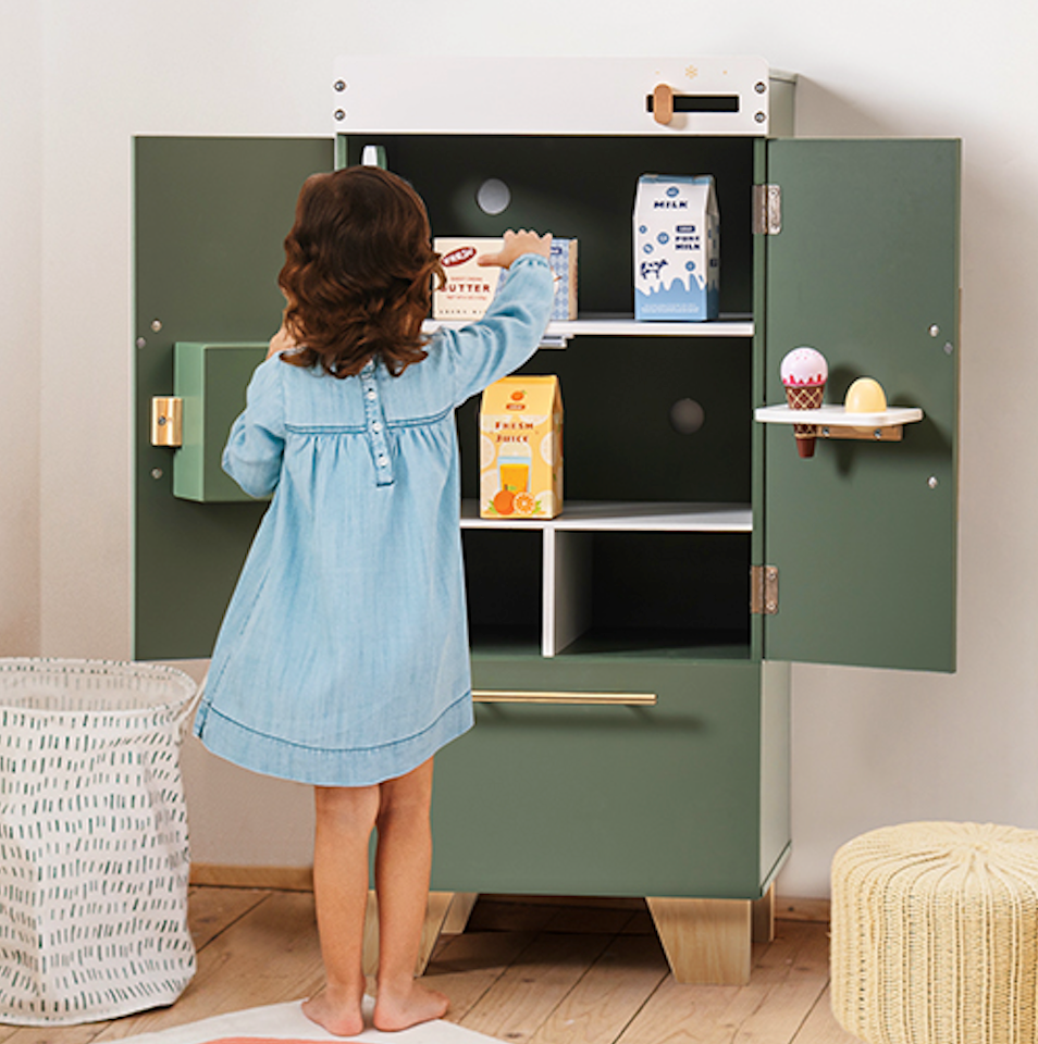 Vintage Green Wooden Toy Fridge - Oliver Ruffus