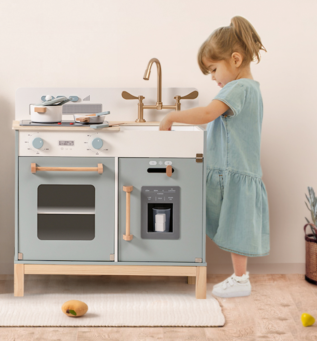 Montessori Wooden Play Kitchen