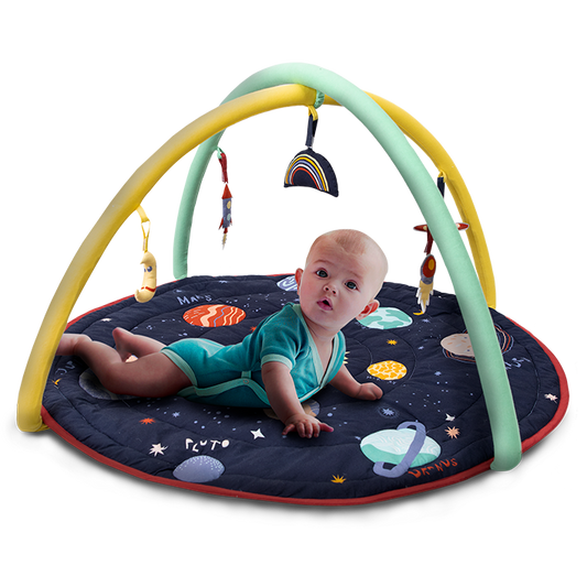 Under the stars play gym