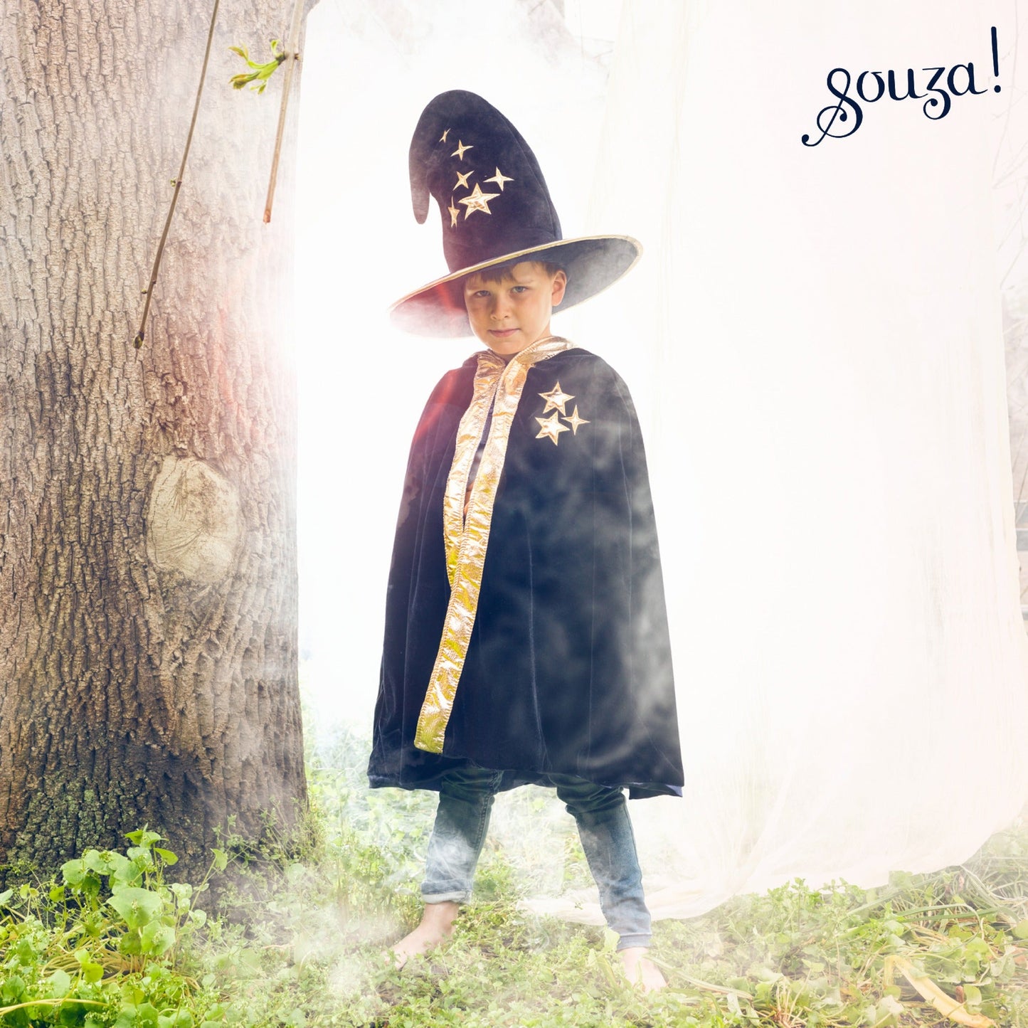 Wilfred - Magician Cape