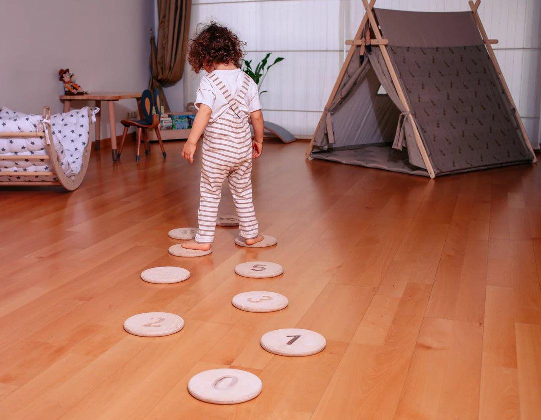 Balance Beam and Stepping Stones Set - Oliver Ruffus