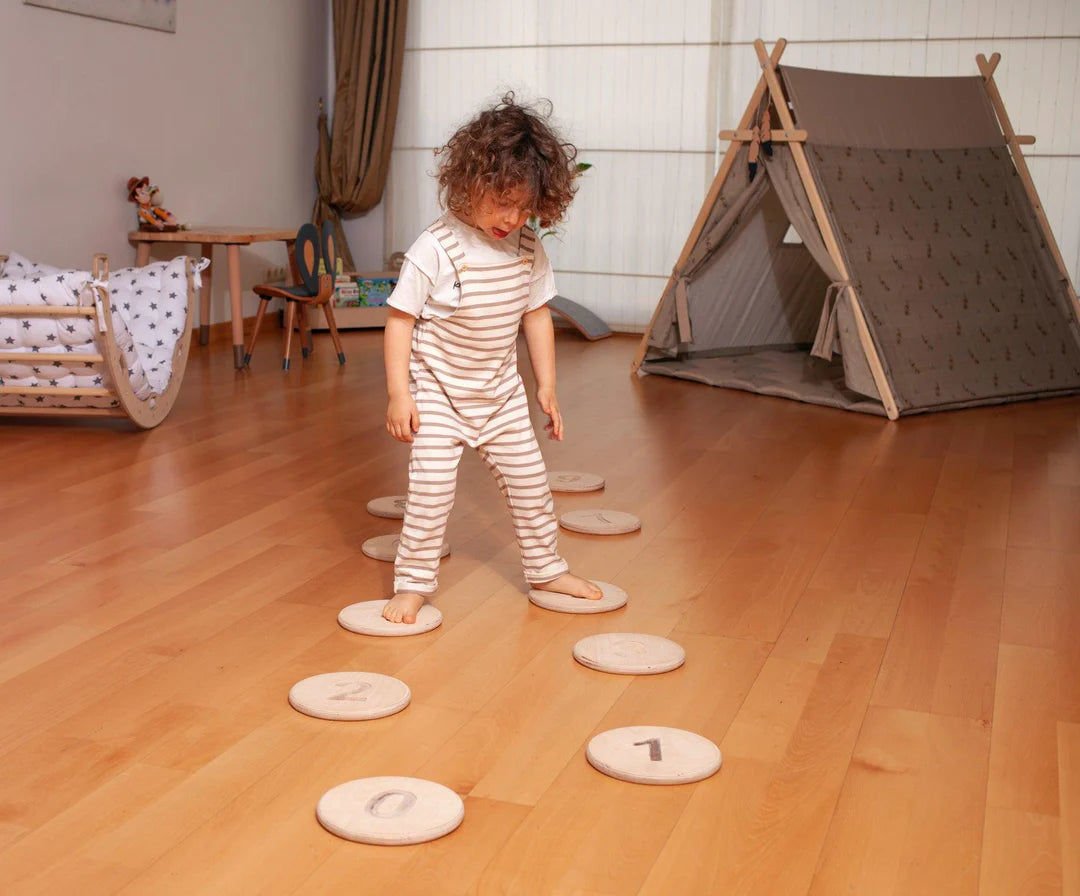 Balance Beam and Stepping Stones Set - Oliver Ruffus