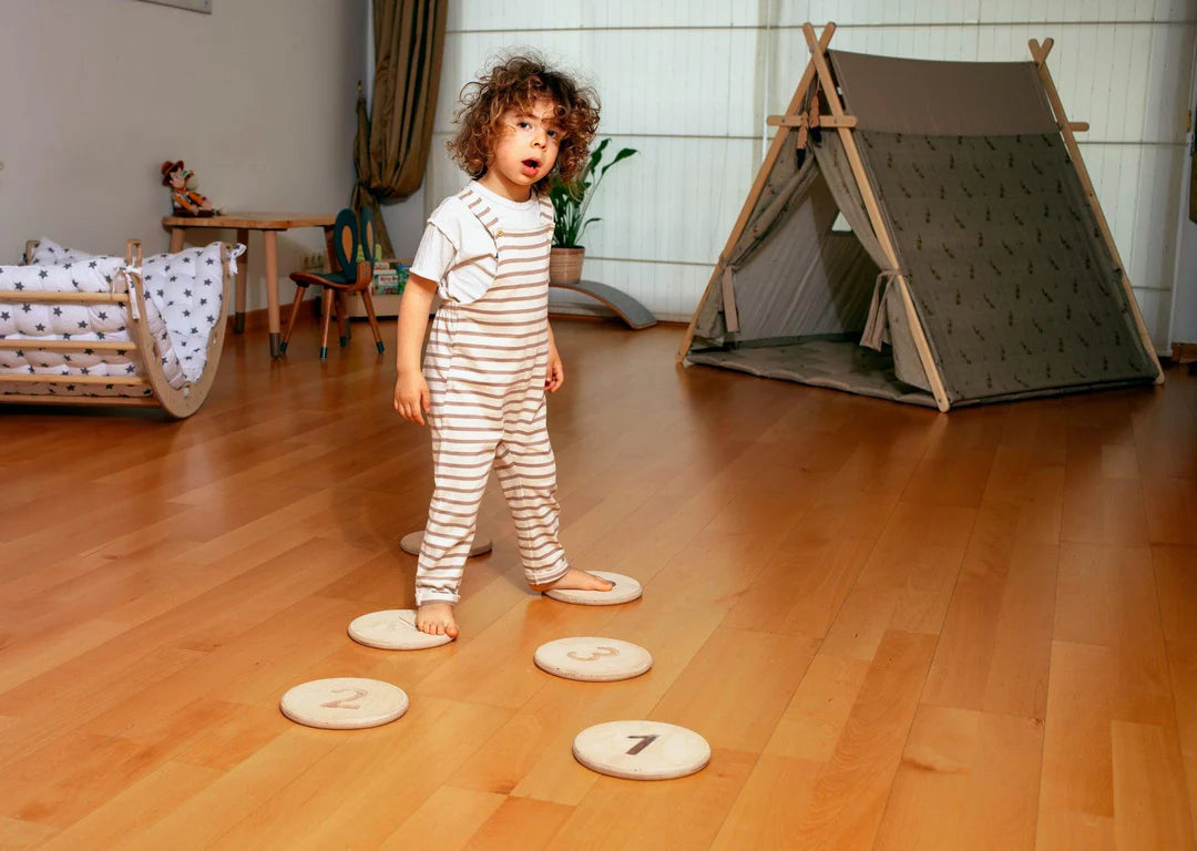 Balance Beam and Stepping Stones Set - Oliver Ruffus