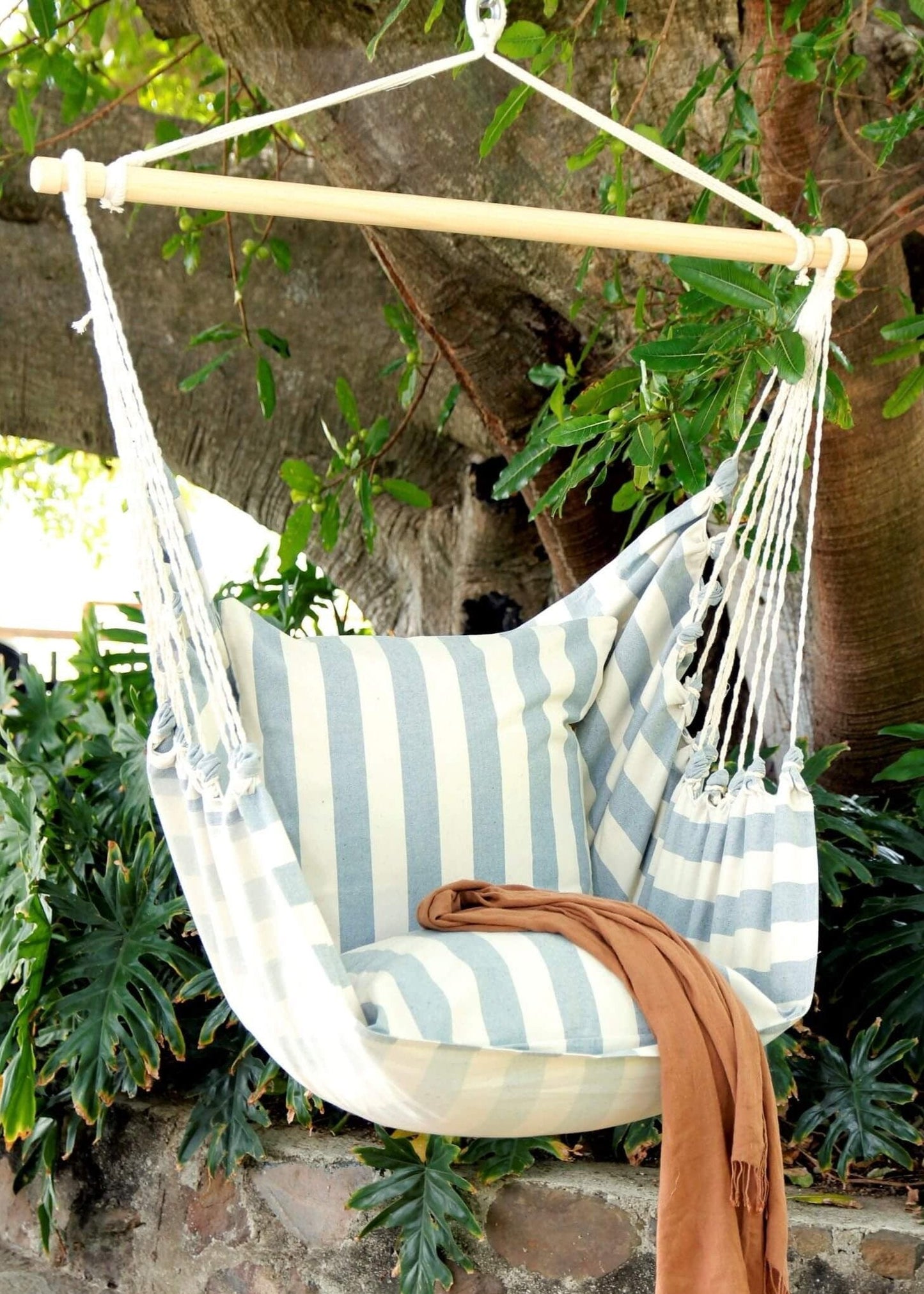 Coastal White and Blue Hanging Chair Hammock | CABANA