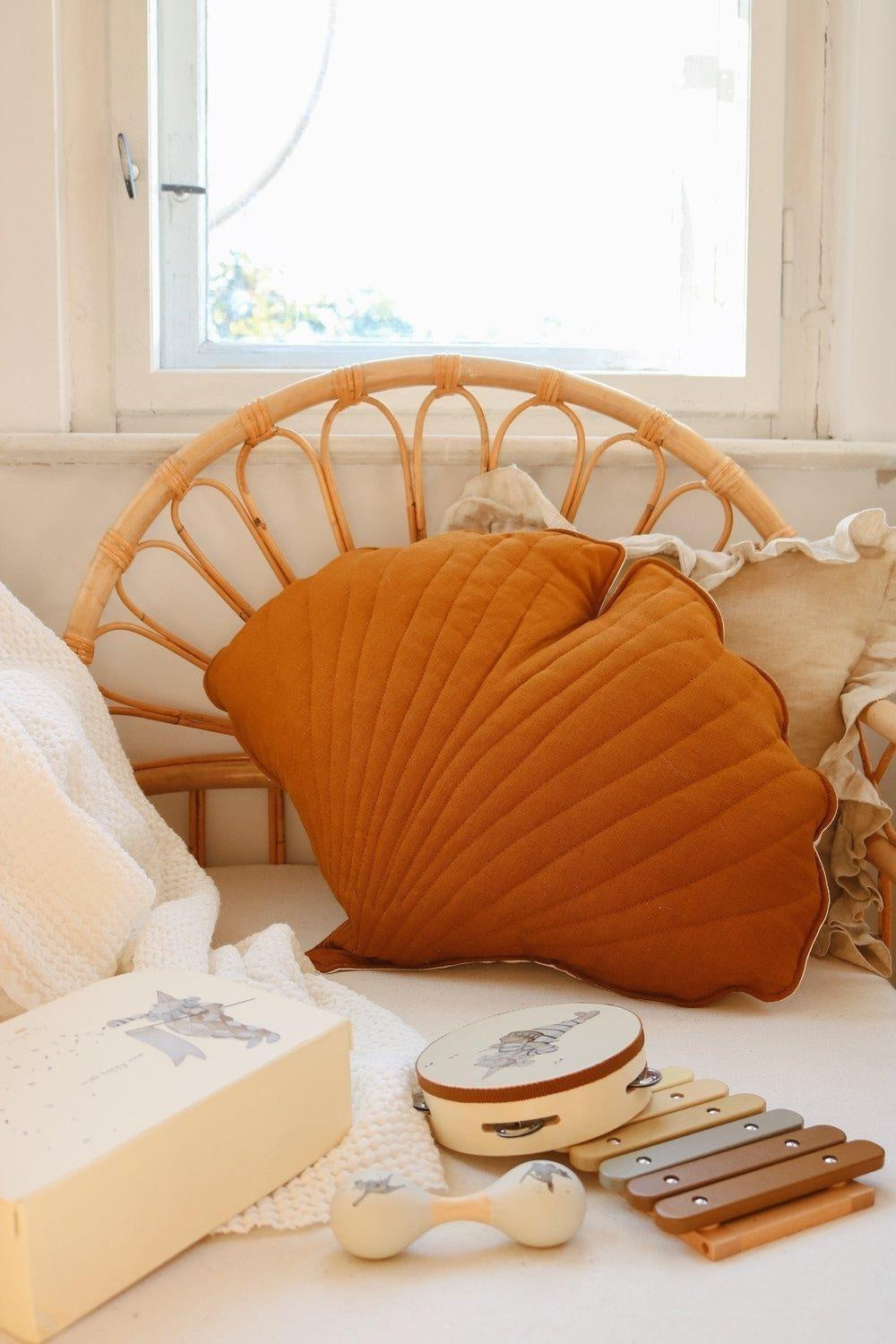 Linen Caramel Ginkgo Leaf Pillow