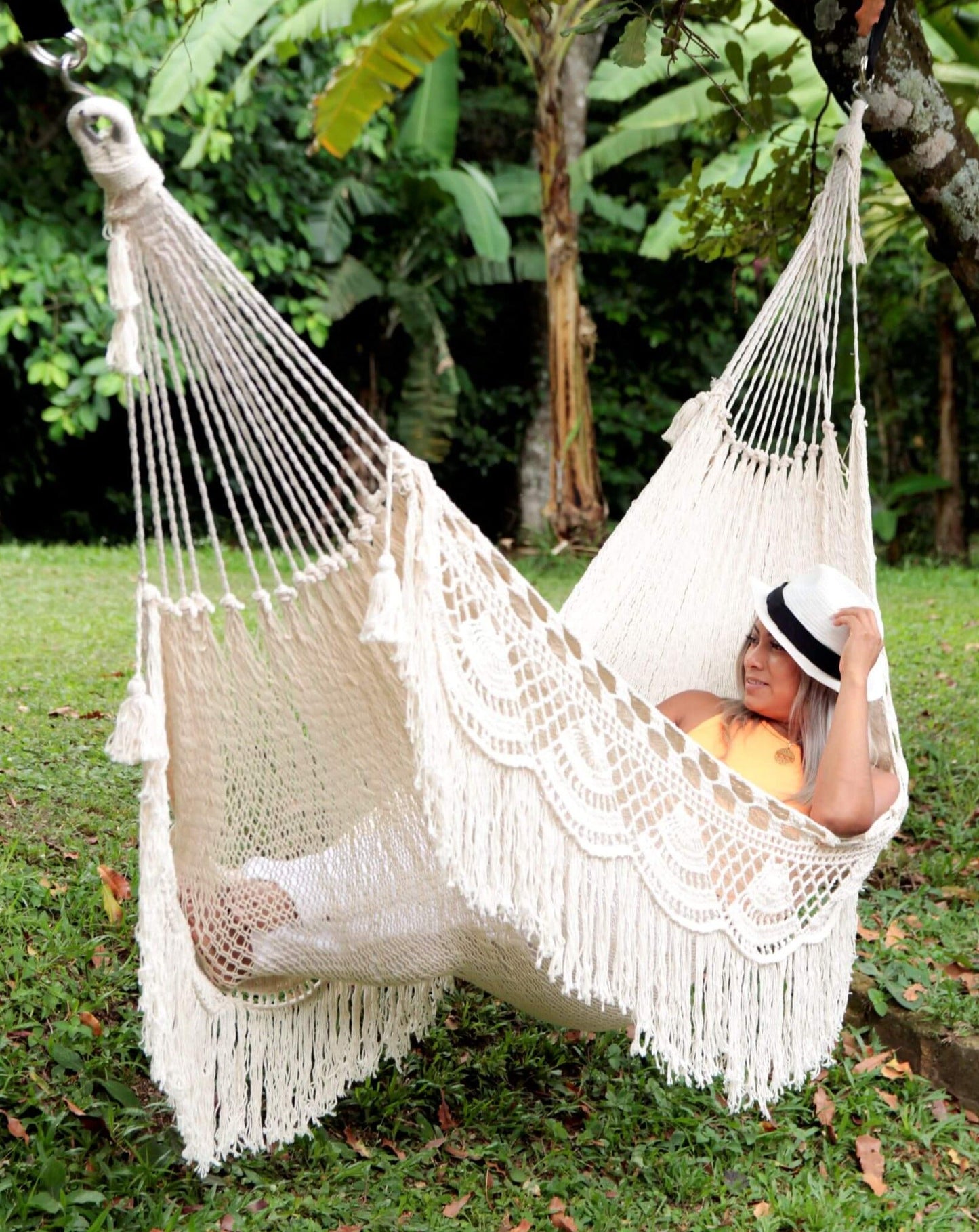 Woven Luxury Crochet Hammock | CRISTINA