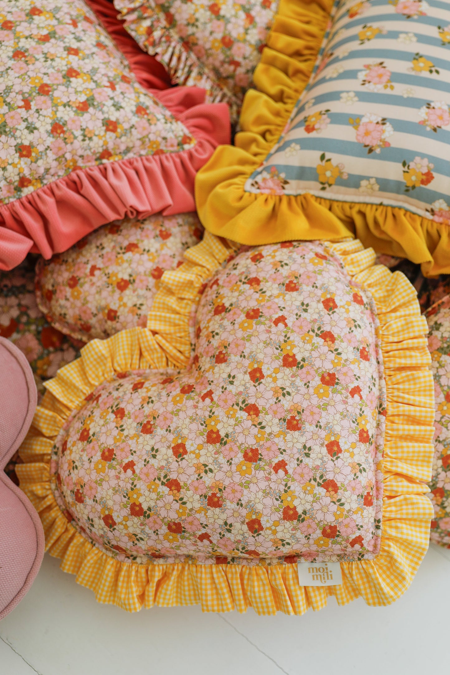 "Fall Garden" Heart Pillow with Checkered Frill