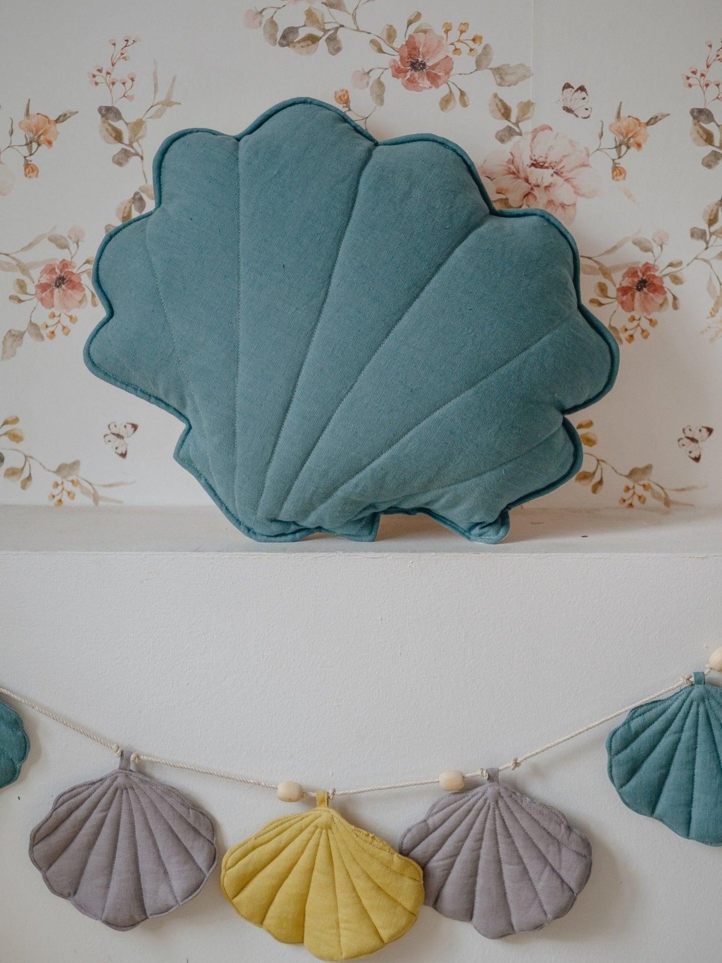 Linen Eye of the Sea Shell Pillow