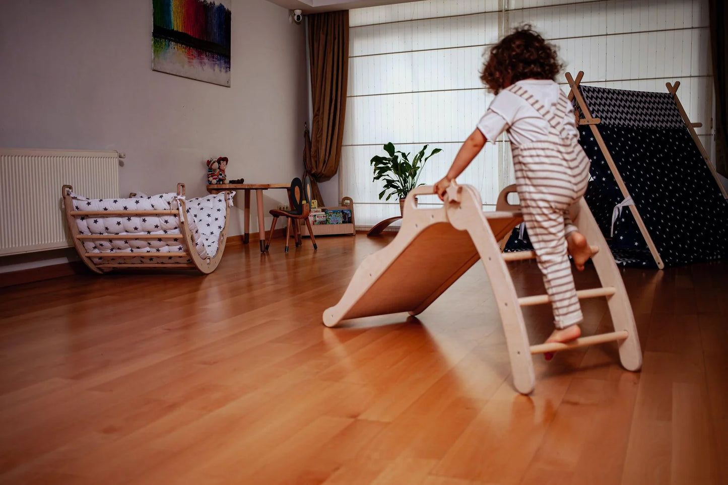 Foldable Wooden Slide - Oliver Ruffus