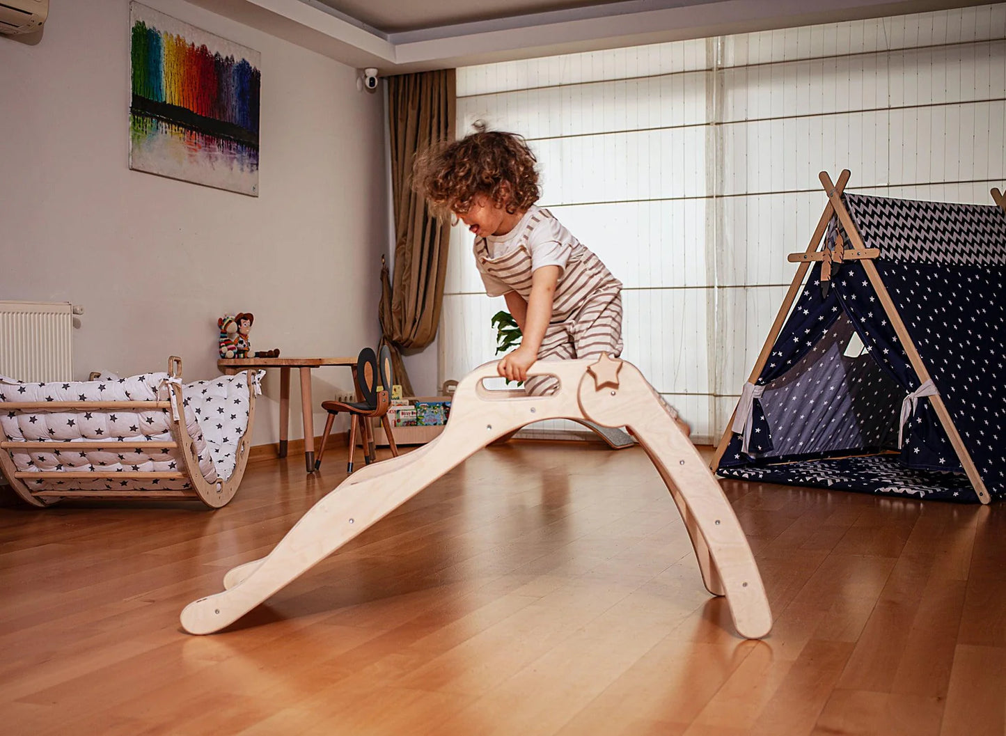 Foldable Wooden Slide - Oliver Ruffus