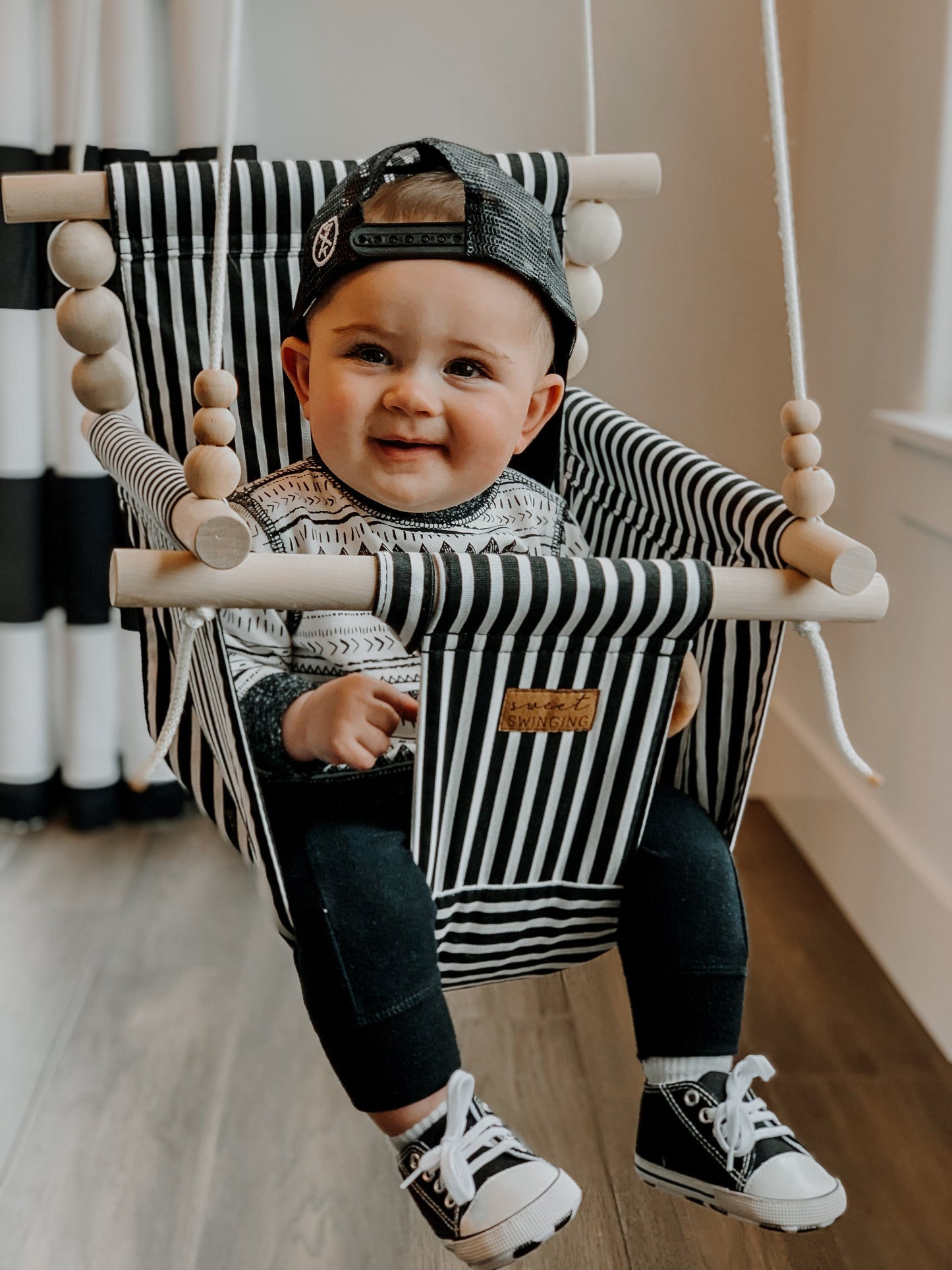 Classic Black White Stripe - Indoor