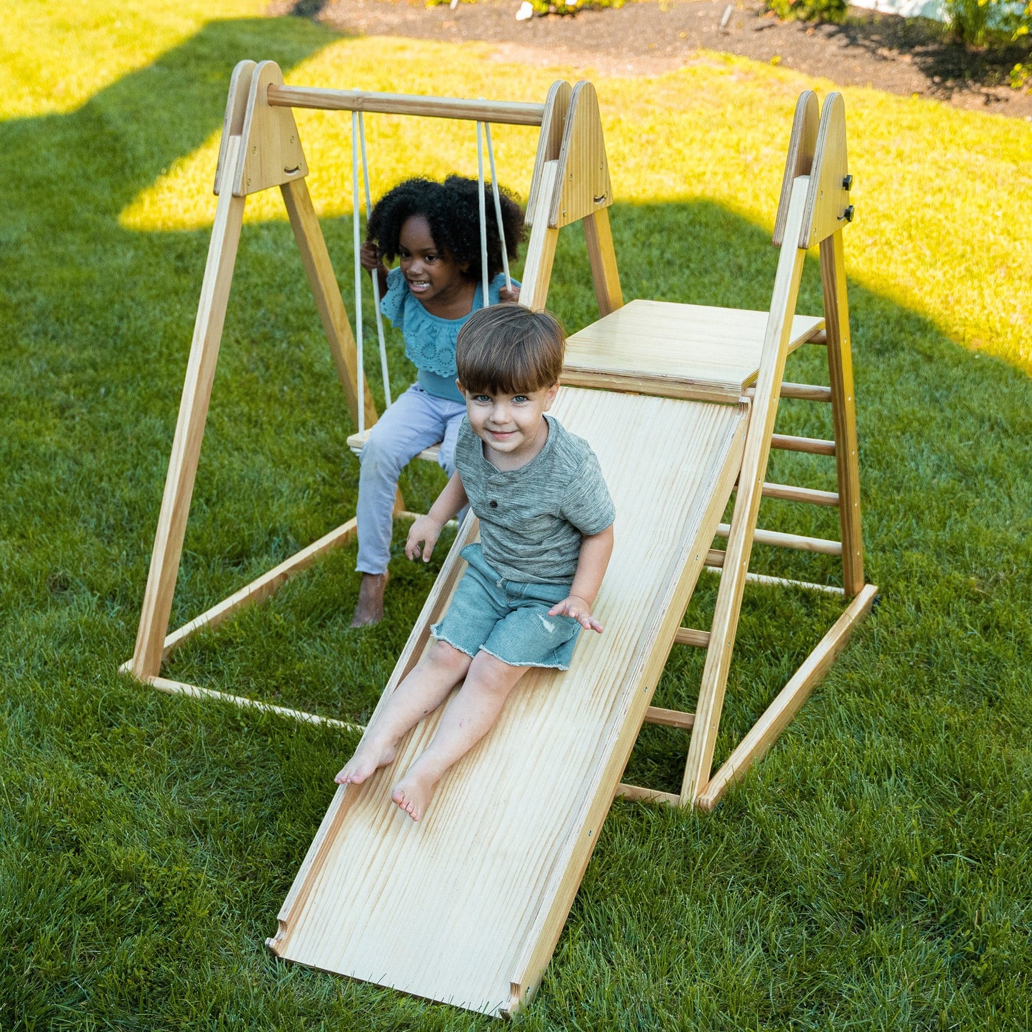 Juniper Outdoor - Indoor Folding Playset