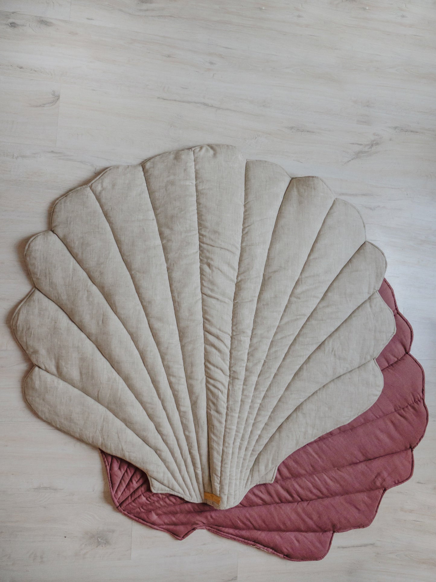 Linen Sand Shell Mat