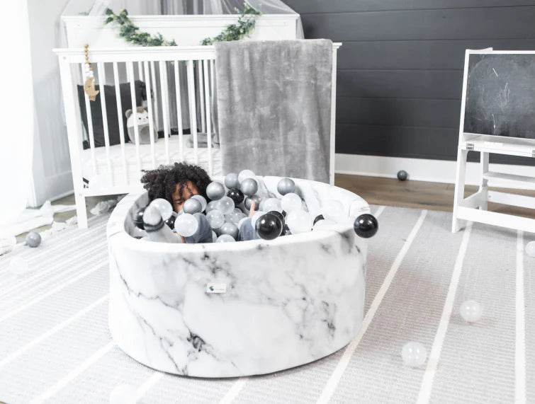 Luxurious Marble  Ball Pit + 200 Pit Balls