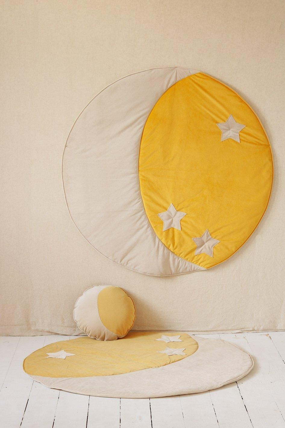 Velvet “Marina Boulevard Walk” Moon Mat