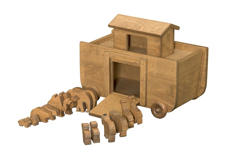 Wooden Noah's Ark Toy with 14 Toy Animals, Amish-Made