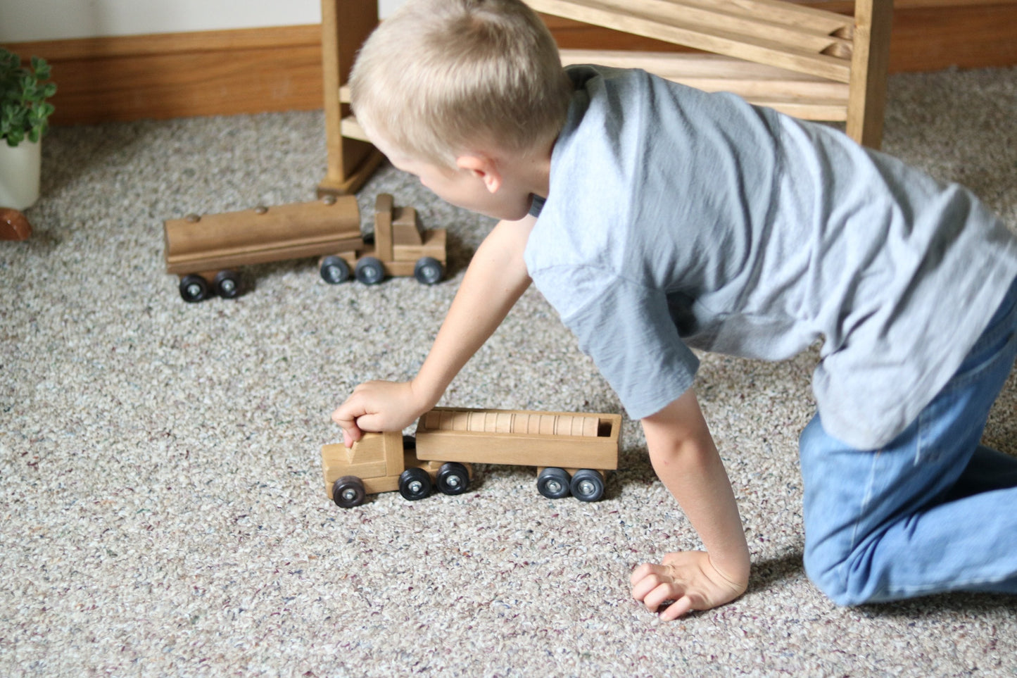 Wooden Semi Truck Toy, Small, With 4 Wooden Drums