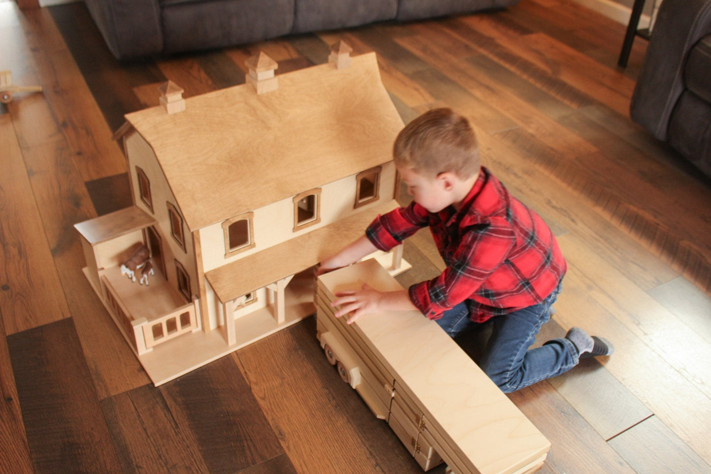 Large Pennsylvania Bank Barn Toy, Hand-Crafted in Lancaster County, PA