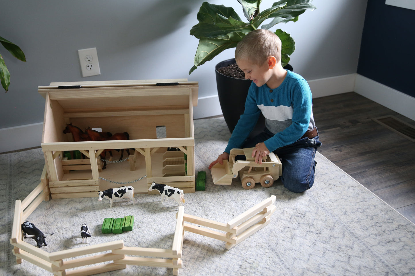 Amish-Made Wooden Skidloader Toy, Skid Steer with Movable Bucket