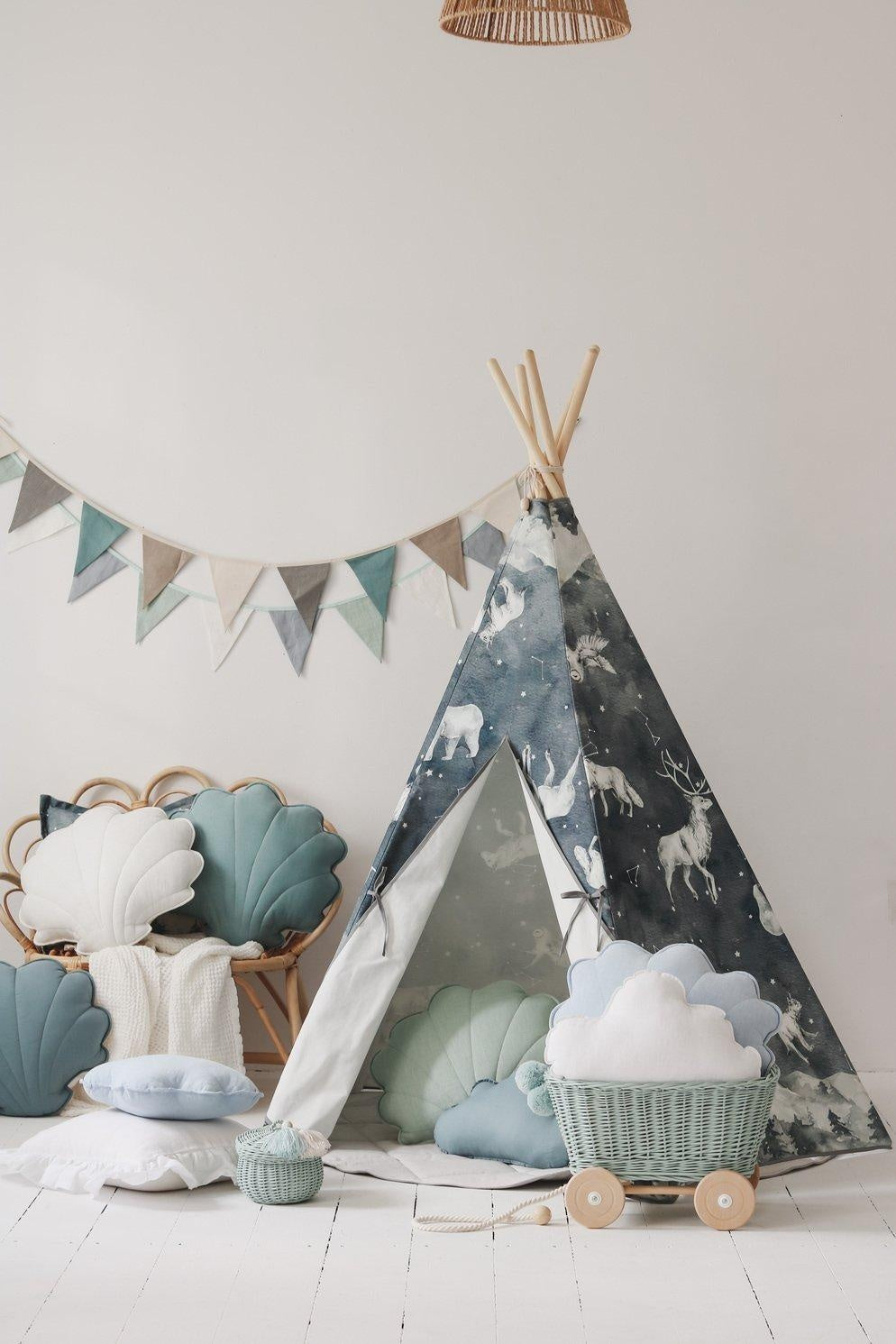 Night Sky Teepee Tent