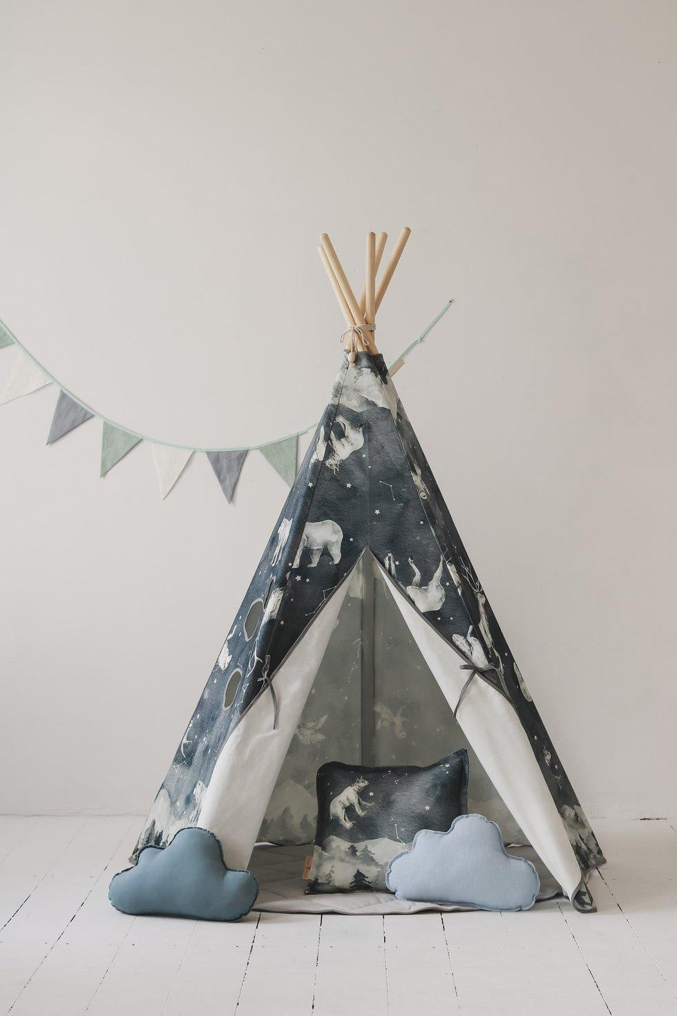 Night Sky Teepee Tent