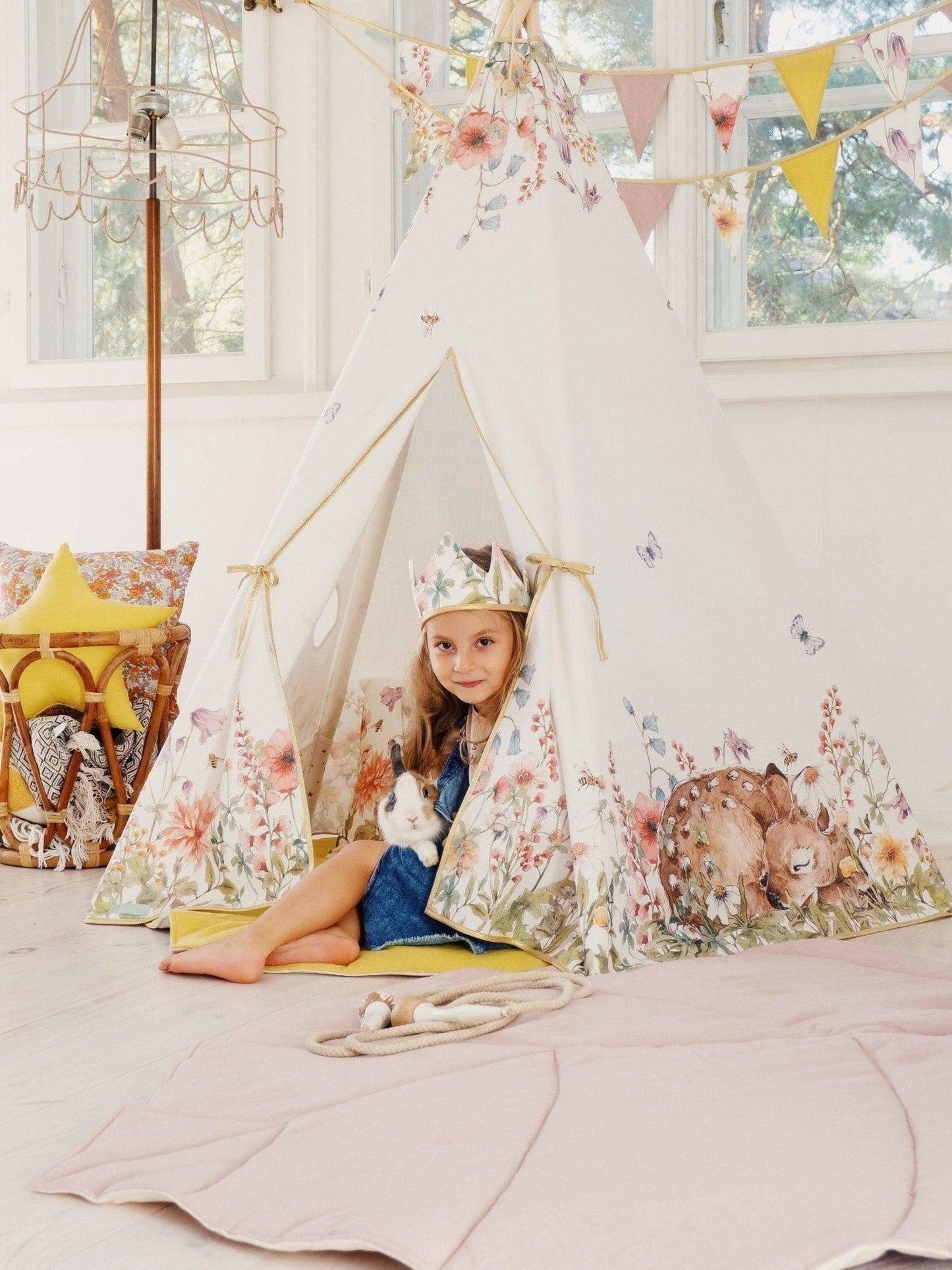 “Wildflowers” Teepee and "Powder Pink" Leaf Mat Set